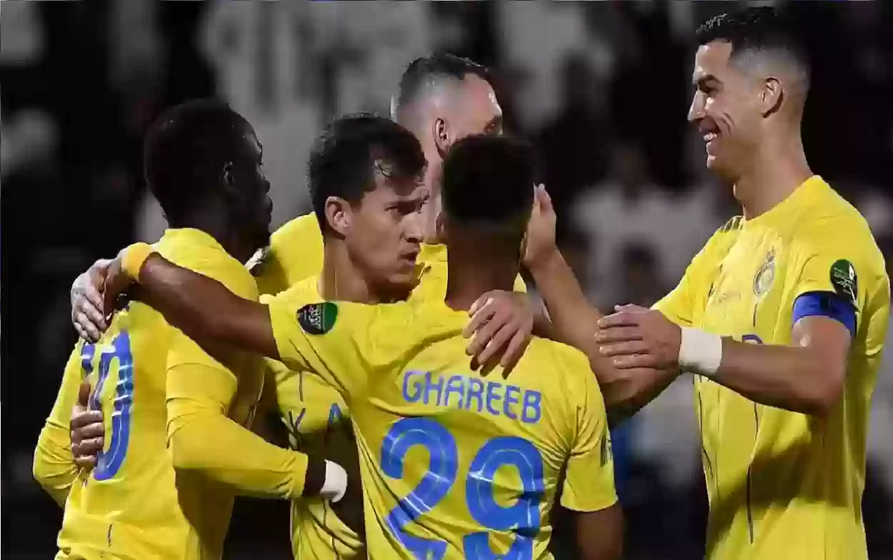 النصر ينجح في ضم الظهير الأيسر