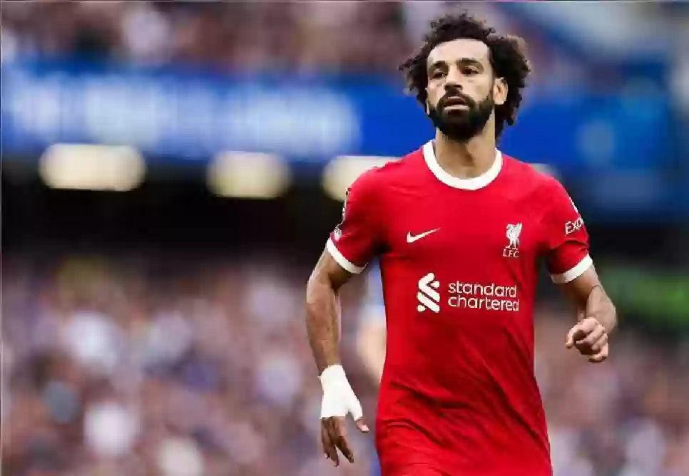 محمد صلاح يقترب من الانتقال إلى الأهلي السعودي