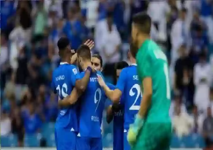 هل كان الأهلي ضحية قرار خاطئ امام الهلال