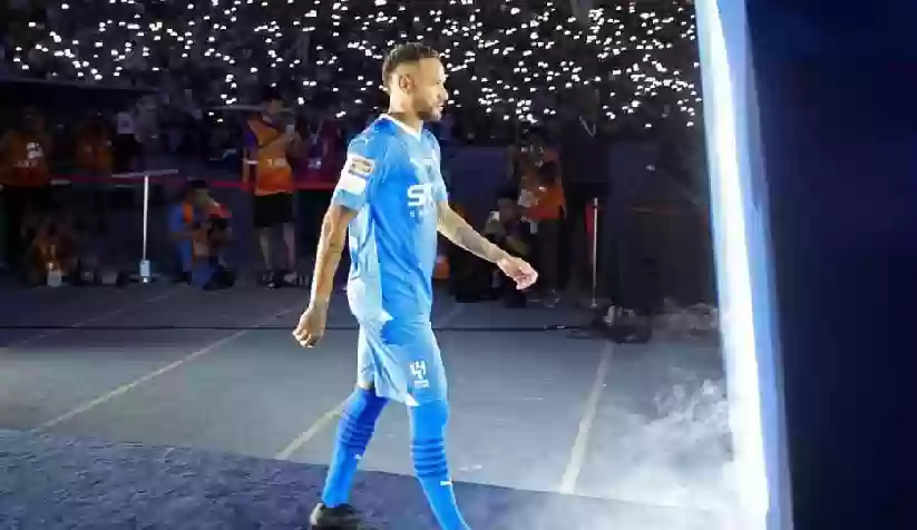 نيمار يكشف موقفه بعد تداول أنباء استغناء الهلال