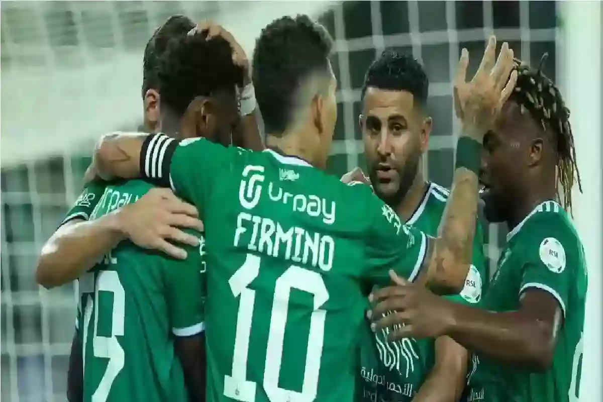 نادي برازيلي يطارد نجم الأهلي السعودي