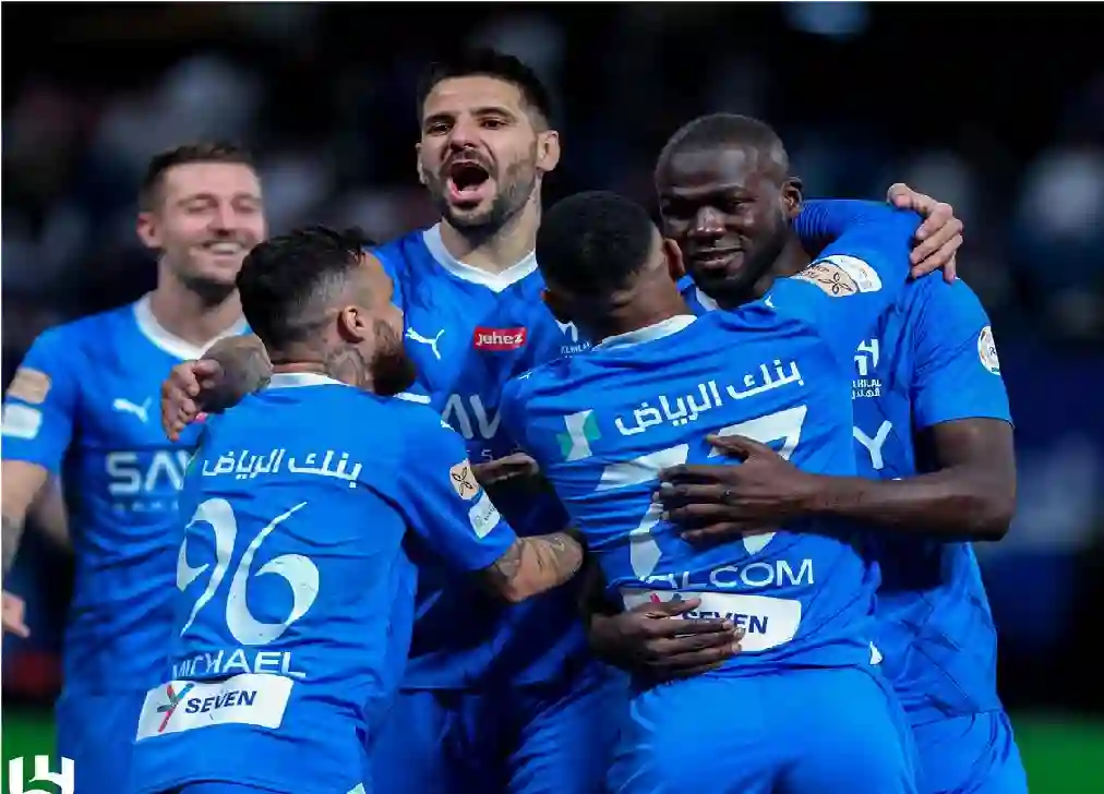 مفاجأة في الهلال بعد تعيين حكم مباراة الرياض