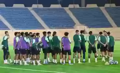 المنتخب السعودي يبدأ معسكره التدريبي في الخبر