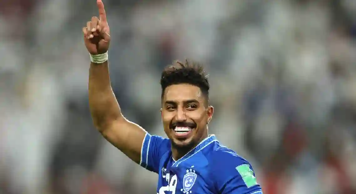 دوري يلو يخطف الدوسري من الهلال بعرض ضخم