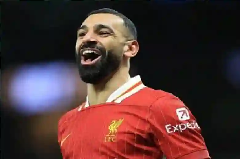 ليفربول يرد بقوة على تحركات الهلال بشأن محمد صلاح