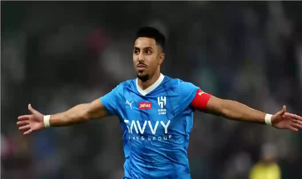 نصراوي يثير الجدل ويشكك في نزاهة إنجازات الهلال