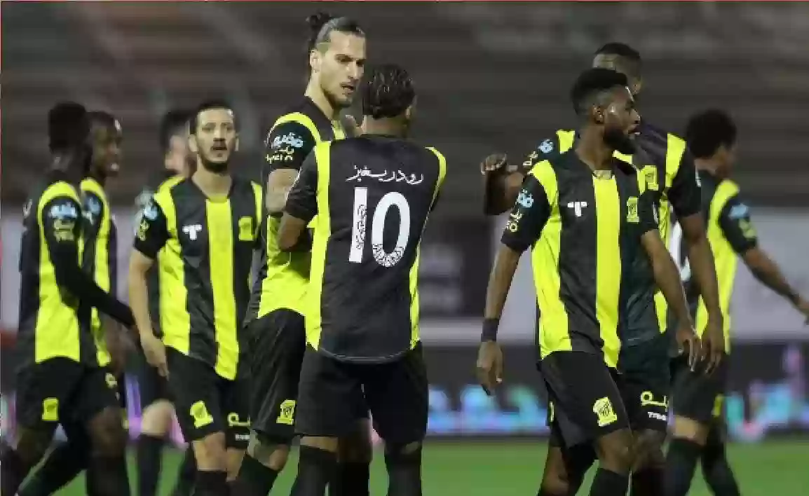 الاتحاد يسعى لضم نجم الأهلي