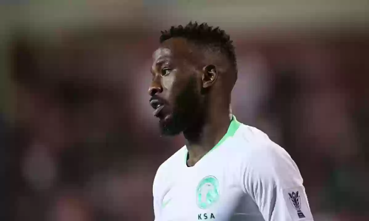 اخيرا لاعب الاهلي فهد المولد في الطريق إلى السعودية