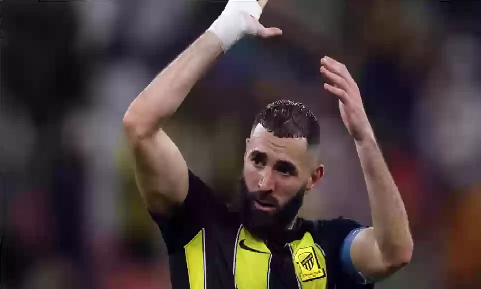 اتحاد جدة يبرز تألق القائد الذهبي كريم بنزيما