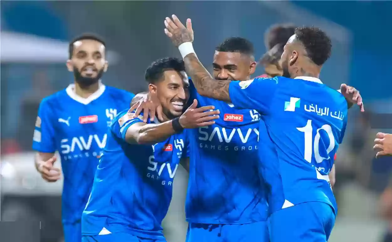 الهلال يقترب من التخلص من اللاعب المرفوض بفضل نجم هولندي