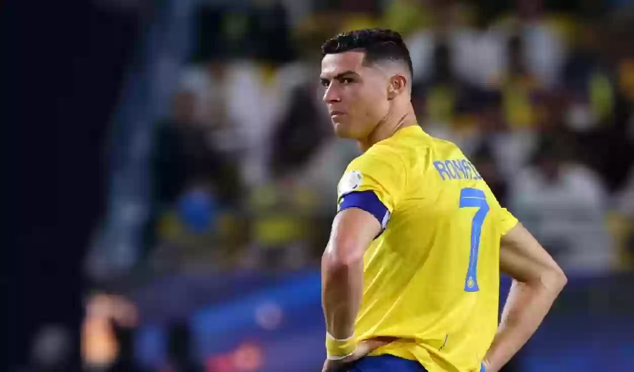 دعوات قوية لفتح ملف تجديد عقد نجم النصر 