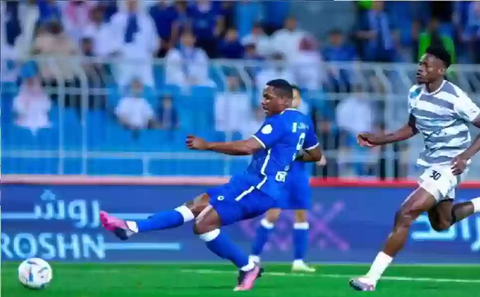 طاقم التحكيم لمباراة الهلال والطائي في كأس الملك