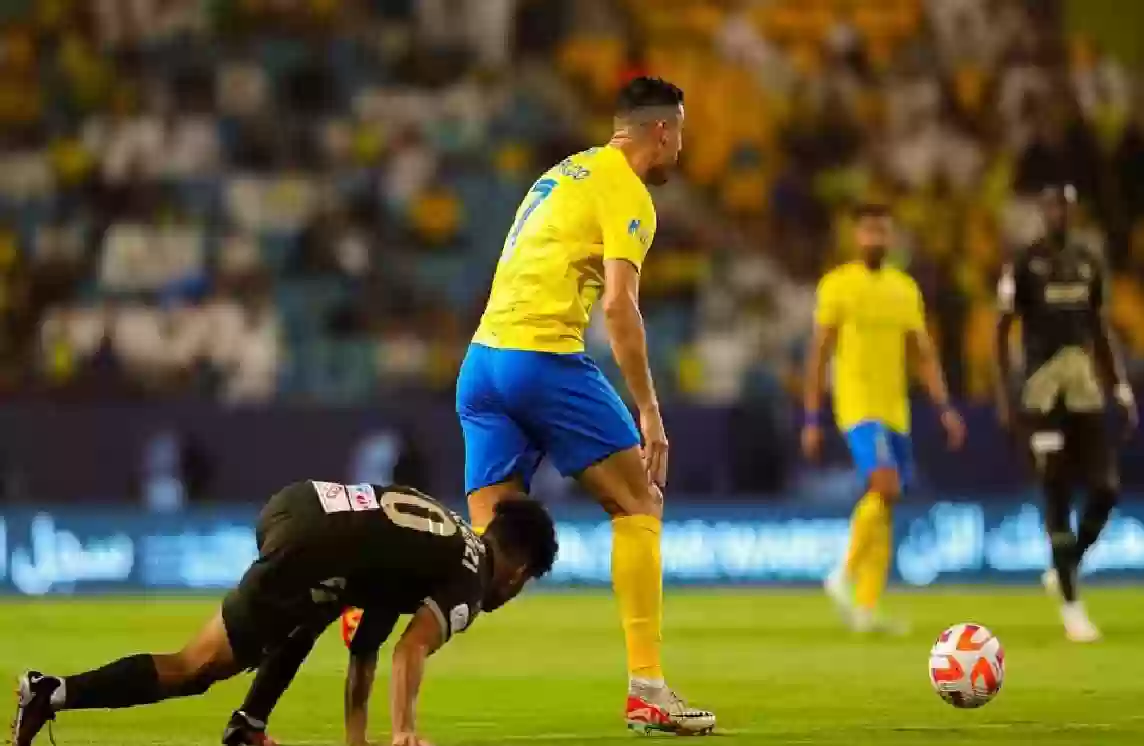 ضمك يطلب التعاقد مع مهاجم ونجم النصر