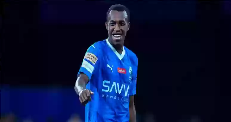 سعود عبد الحميد يلبي طلبات الهلال